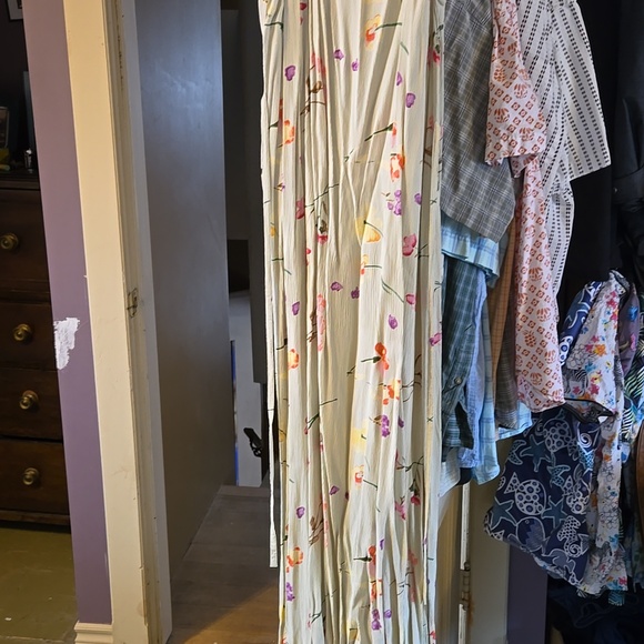 Floral Sleeveless Dress - Picture 2 of 2